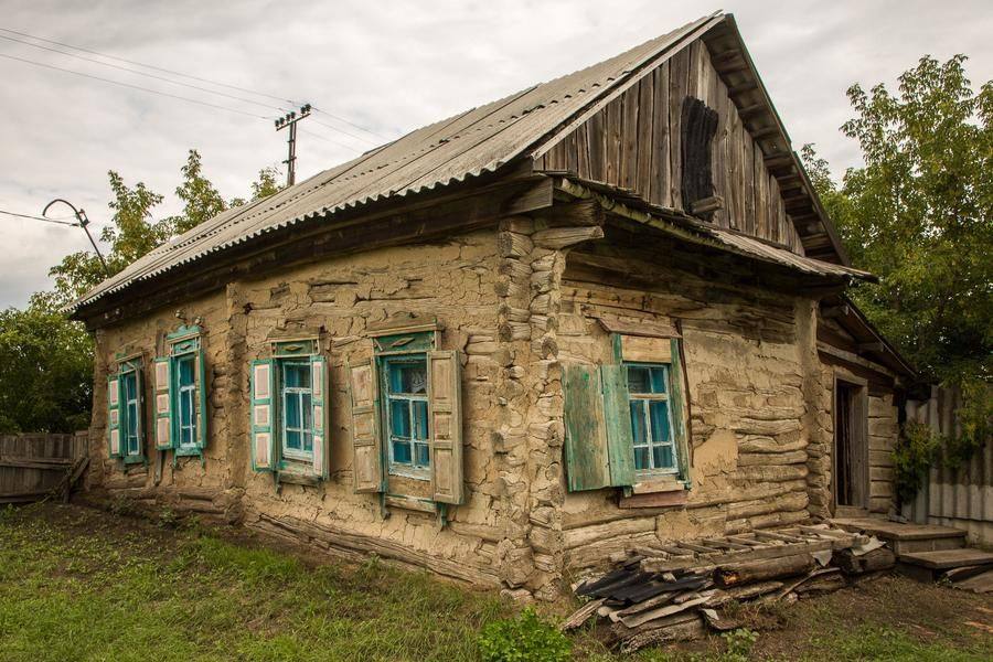 The festival kicks off at the historic Artamonov family home