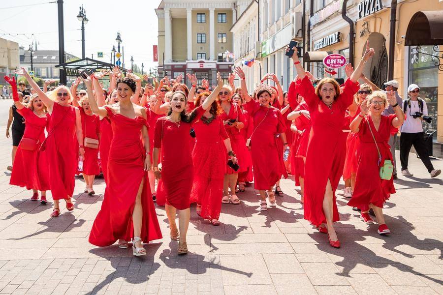 According to the organizers, the project helps women feel free to be irresistible