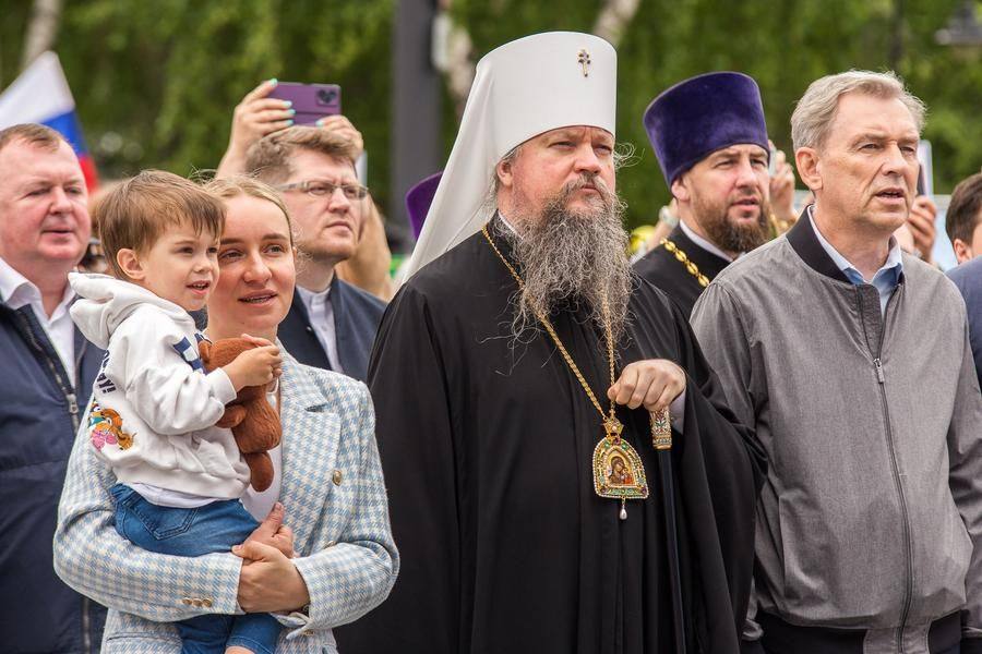 …as well as representatives of the clergy