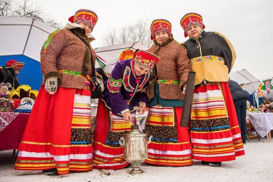 Teams from across the Kurgan Region are firing up their samovars