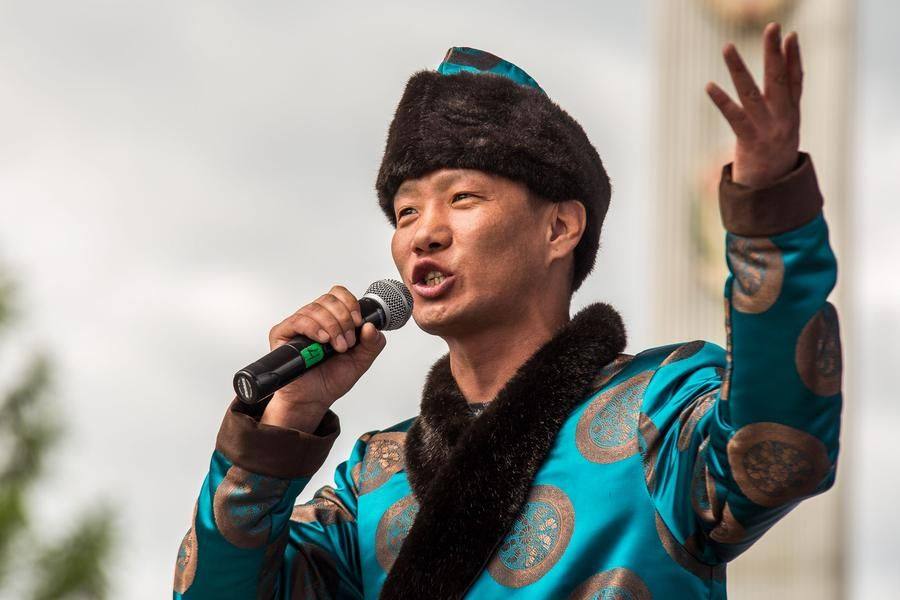 Enkhe Erdyneev (Novosibirsk) delivers a heartfelt performance about the Buryat people
