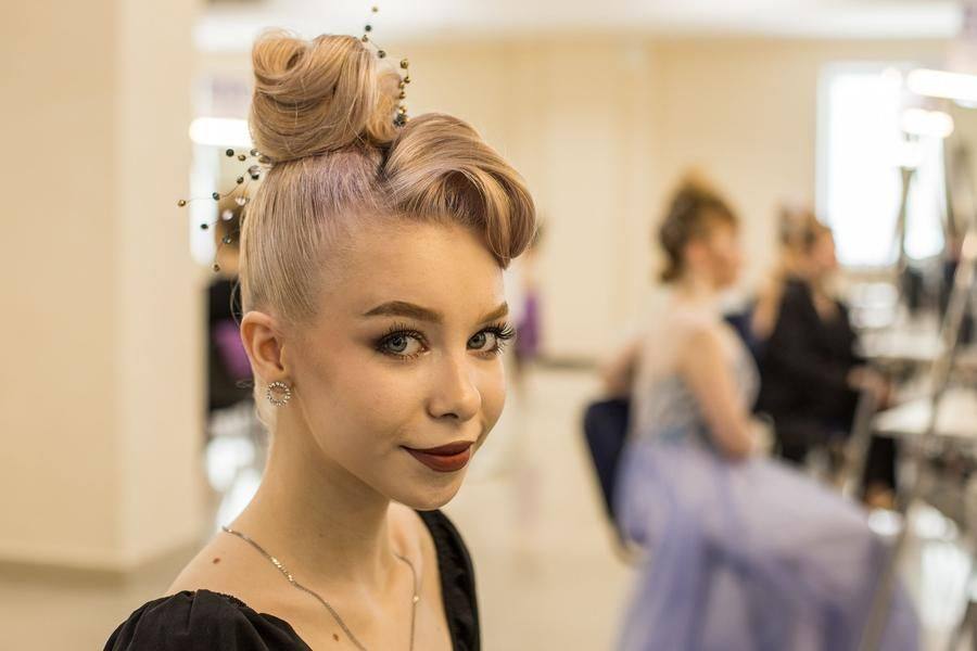 Prom night? A corporate party? Her best friend’s wedding? This girl’s options are endless!