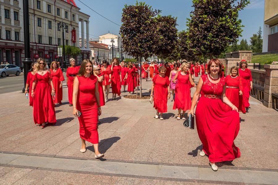 And so, the life-affirming walk through the historic center comes to a close