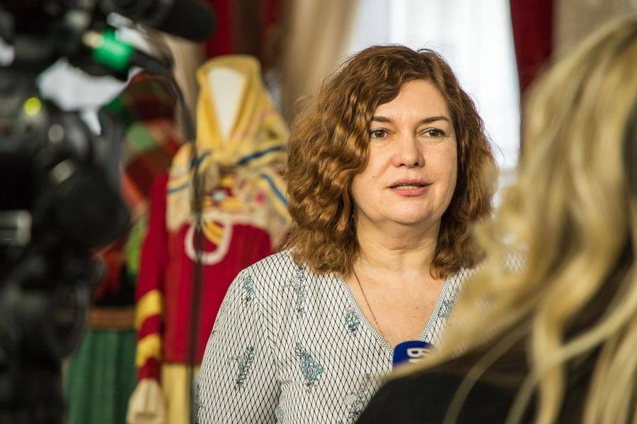 Project head Victoria Bagrintseva talks to journalists about the forum