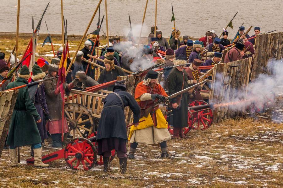 And now, the entire army of Hetman Khodkevich enters the battle