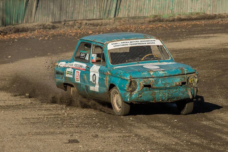 Skillfully controlling a drift in such a car is a special driving skill