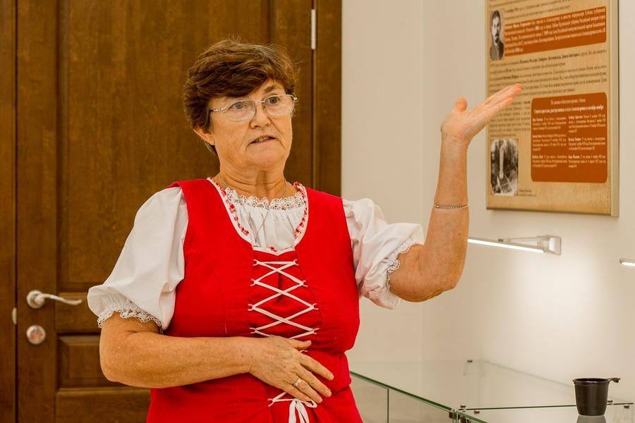 Guests are welcomed by Tatyana Renye, who long served as guide, curator, and director all in one