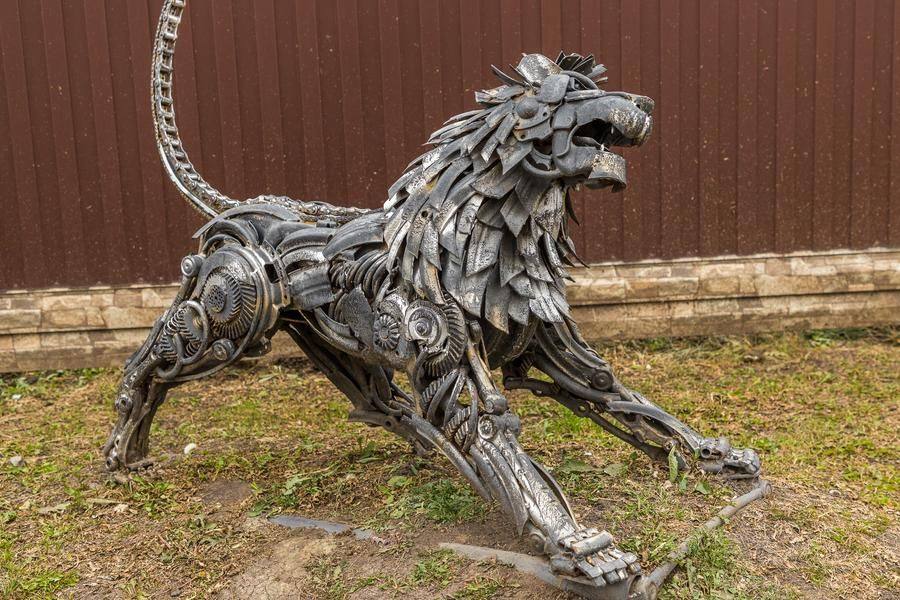 A guardian like this would become handy in any rural yard