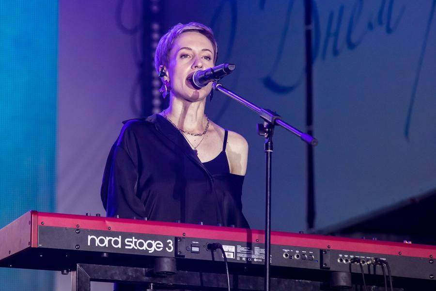 His younger sister Tatiana is a loyal partner and a full-fledged member of the band