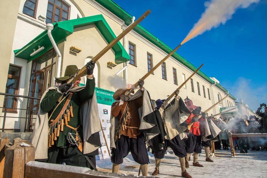 This time, they didn’t fire simultaneously — but that’s hardly surprising for 17th‑century firearms