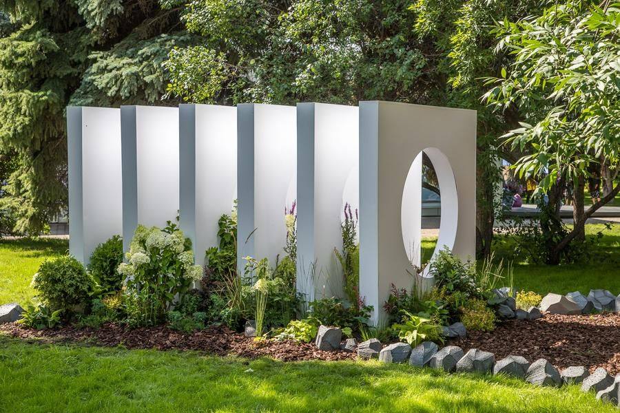 Another futuristic installation is called “The Time Portal”
