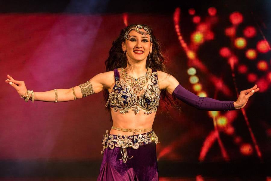 She continues her dance education at a music and pedagogical college