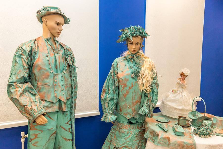 …together with life‑size figures decorated to resemble monuments — a signature creative touch by artists Heinrich Befus and