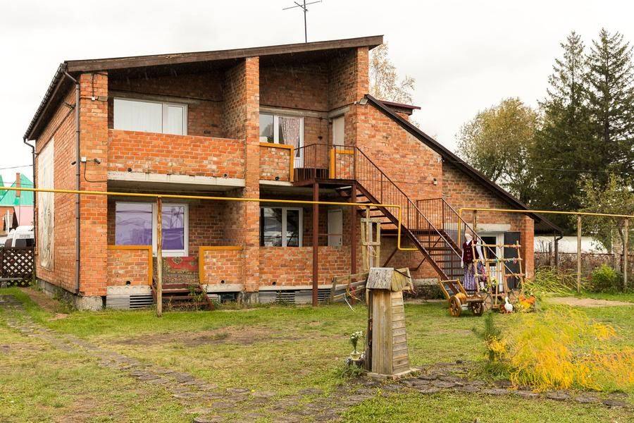 The program continues in Azovo, at the district local history museum