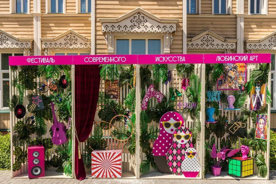 Vibrant installations greet guests everywhere