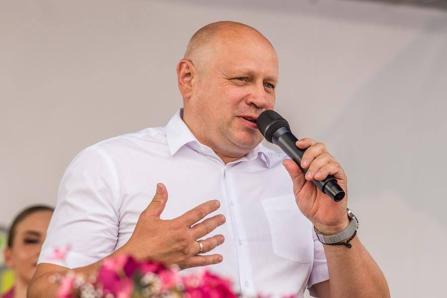 Speaking from the stage, Mayor Sergei Shelest acknowledged the hard work of every creator behind “Flora”