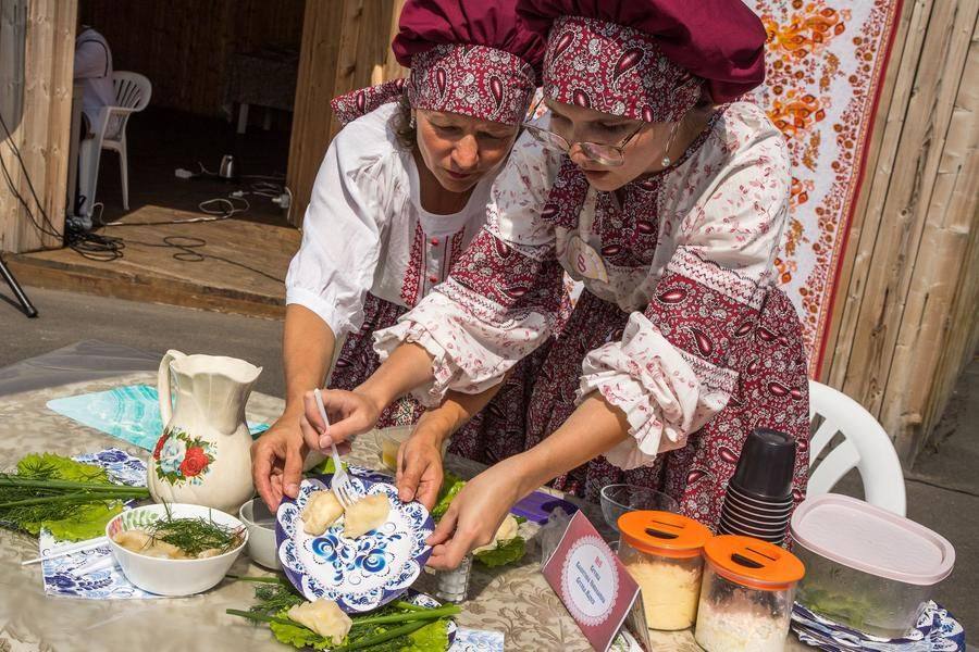 The Kotov family’s dish is almost completely ready