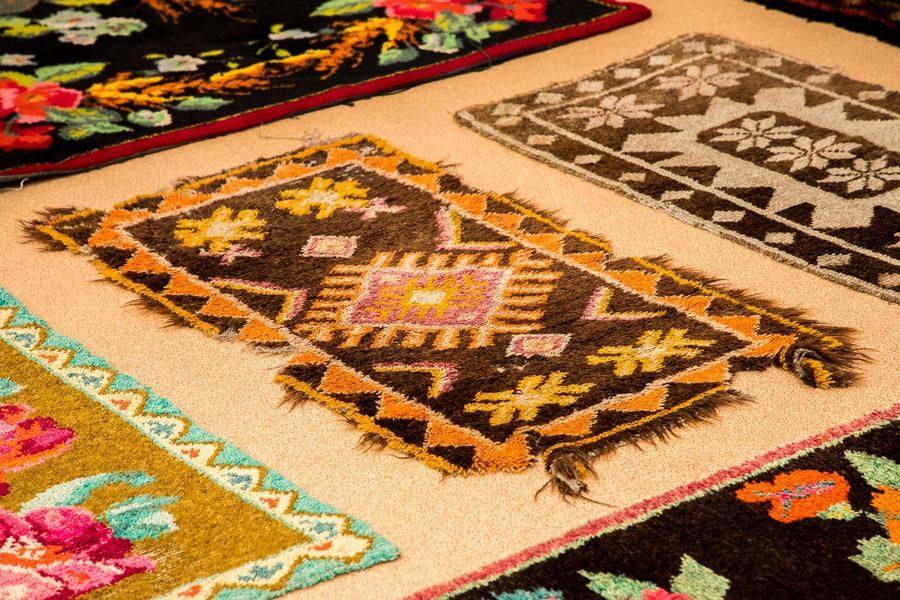 Geometric ornamentation is characteristic of the earliest surviving pieces