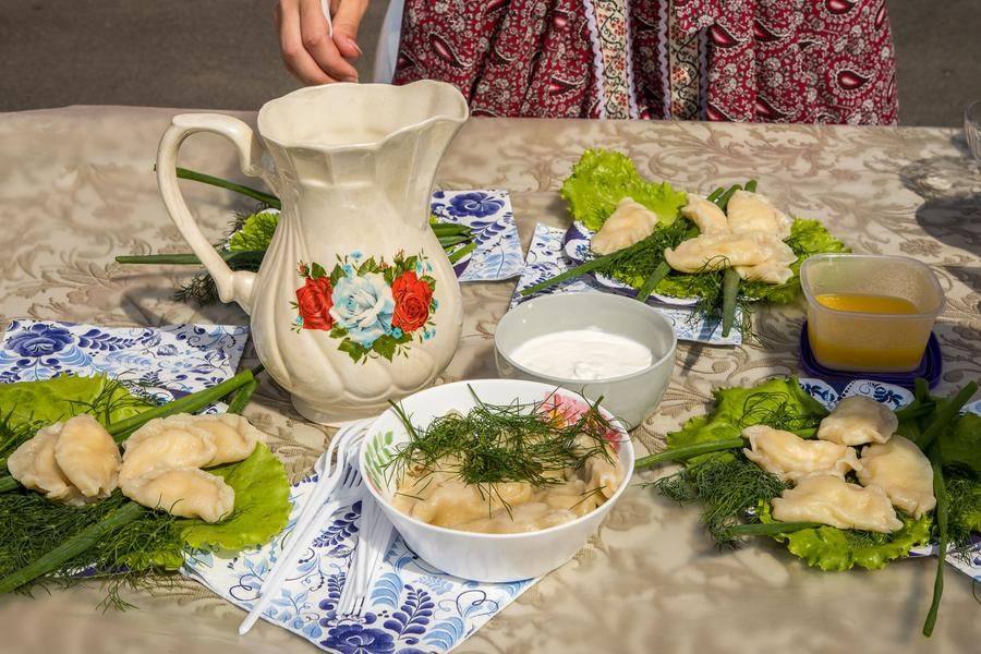 Sour cream and herbs with dumplings — a perfect match both in color and taste