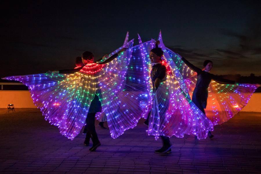 Glowing wings come to life to Edward Grieg’s “Morning”