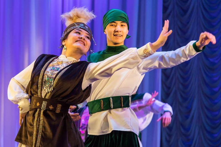 This vibrant, well‑coordinated, and truly unique ensemble has been performing for seven years now