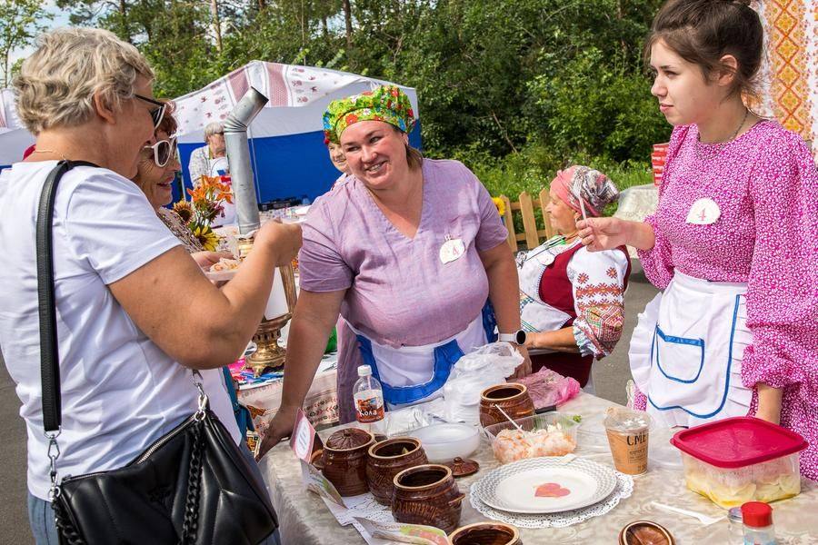 While the jury is deliberating, you can try to uncover the secrets behind the dishes you liked