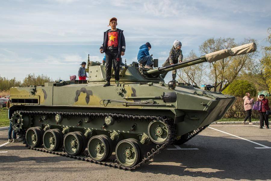 May such vehicles take part only in parades and exhibitions by the time these kids grow up