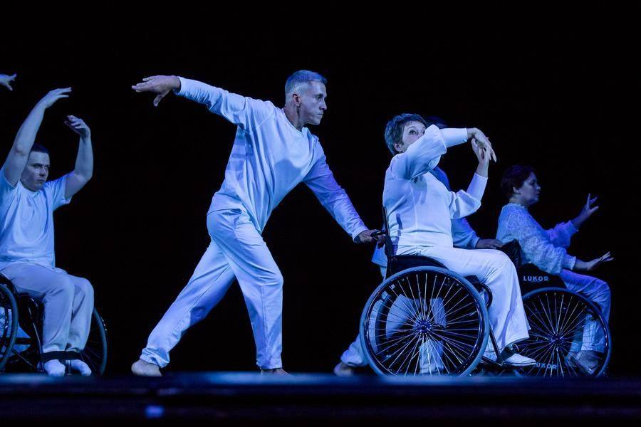 Several times a year, this remarkable troupe surprises Omsk audiences with new premiere performances