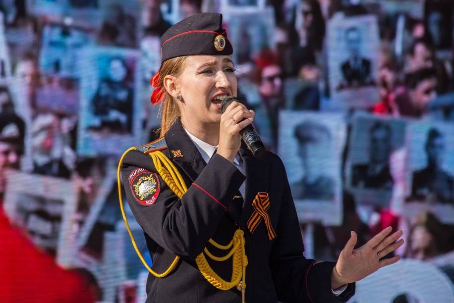 The Ministry of Internal Affairs ensemble performs the song “The Immortal Regiment”