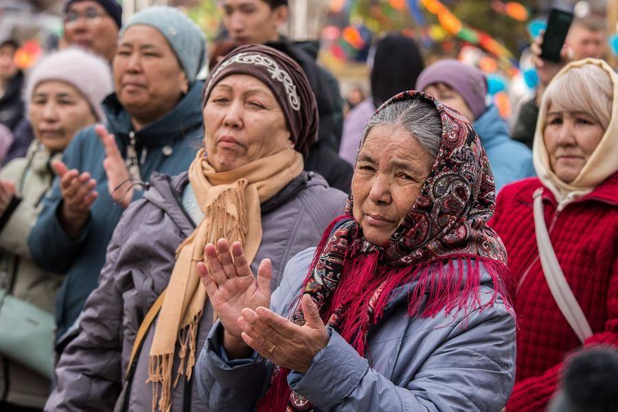 But people are grateful for such an excursion into the history of Kazakh culture