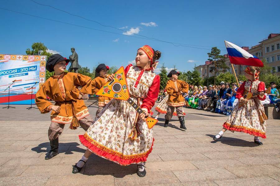 Children’s ensembles showcase complex, story‑driven choreography