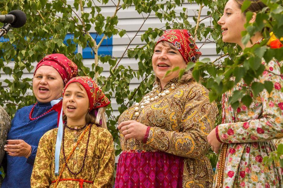 It is heartening that the folk traditions of bygone times have found their heirs
