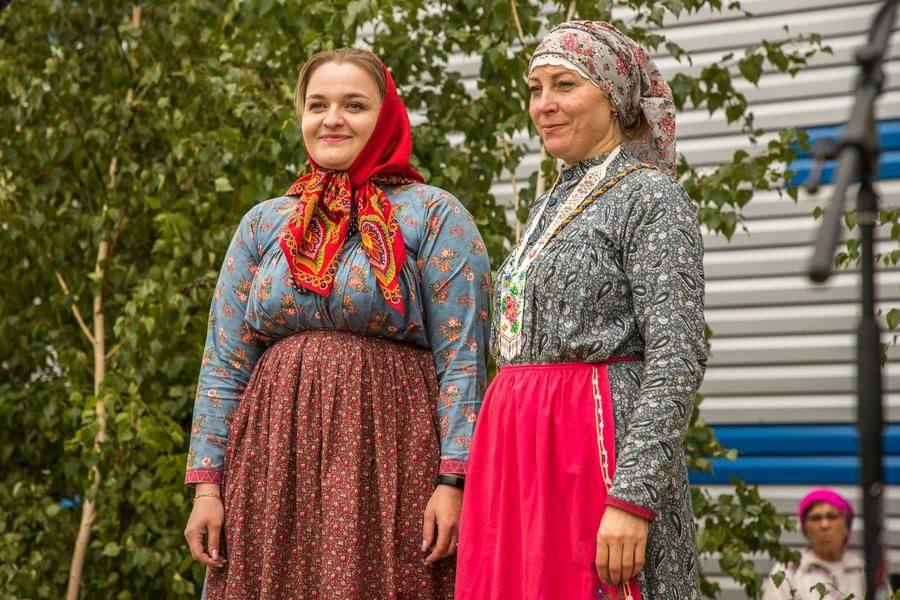 Another dress from Krestiki — the khaladay
