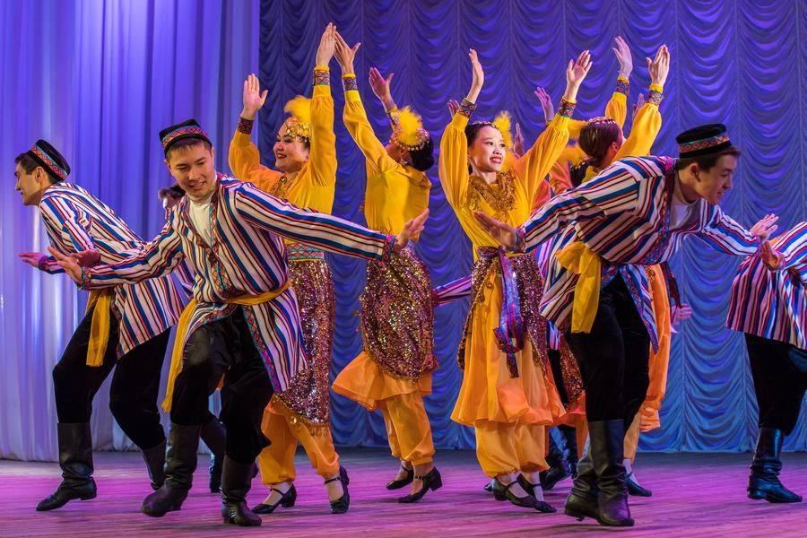 A slight tilt of the torso transforms the circle dance into a swirling, fiery blaze!