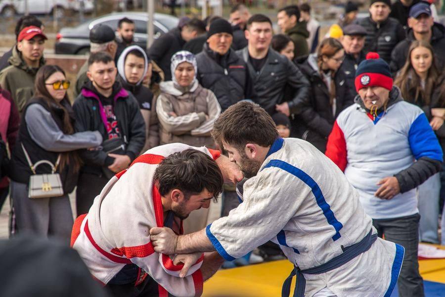 The meeting of the finalists is inherently a hell of a struggle