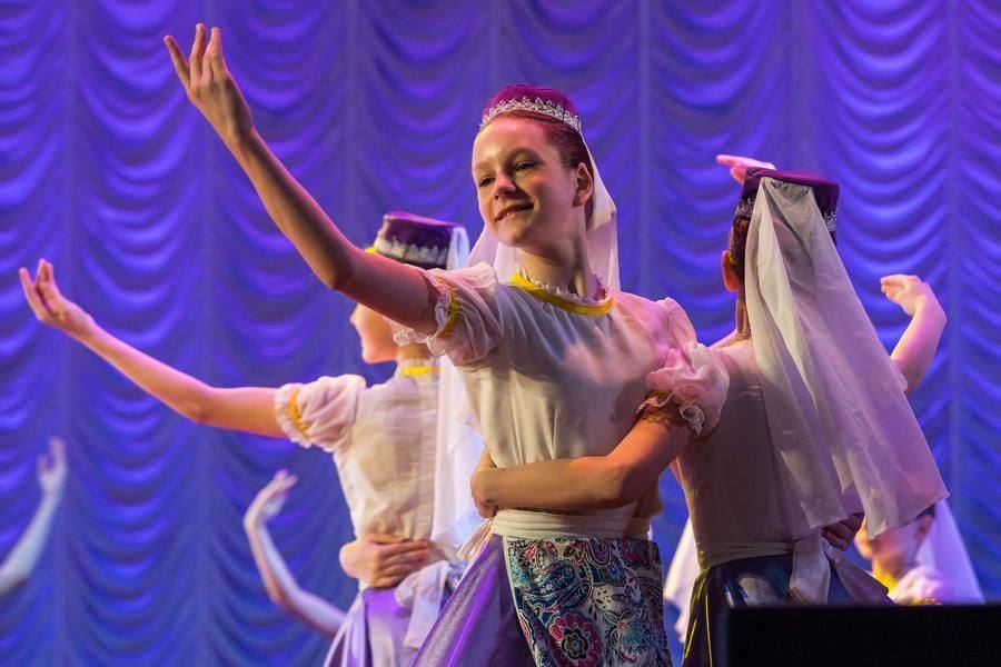 It’s the Tatar dance “Aulak,” which tells the story of youth gathering for evening socials