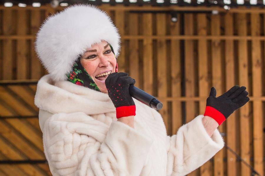 Elena Izmaylova from Dalmatovsky District chose an incredibly upbeat song…