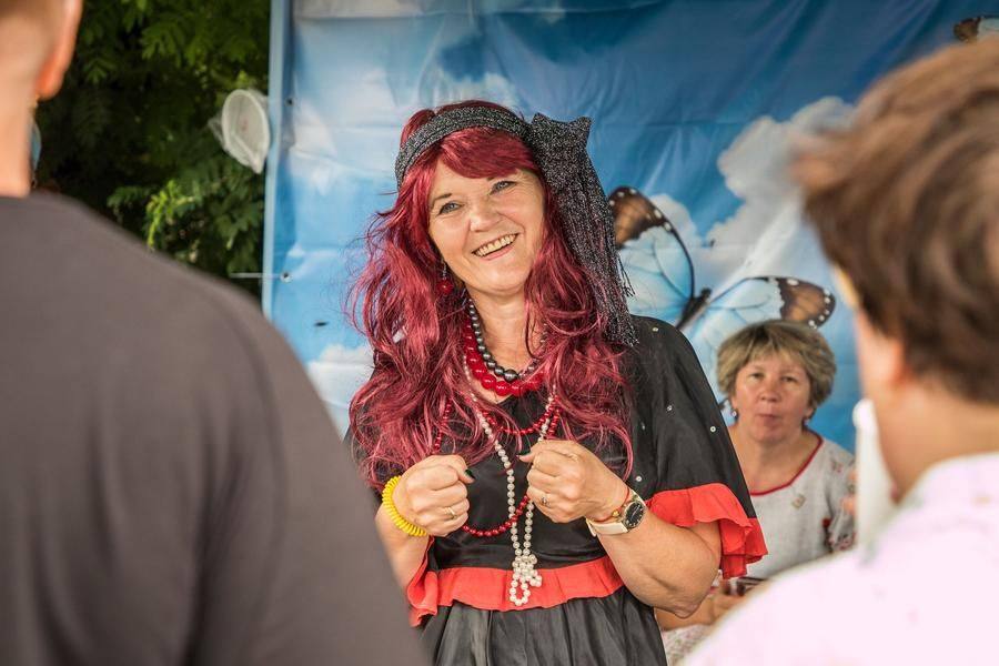 Residents of Mogilno‑Poselskoye fill the festivities with good cheer