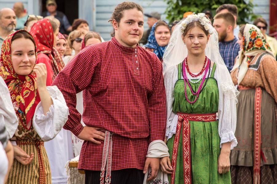 For a moment, it seems everyone has almost forgotten about the bride and groom