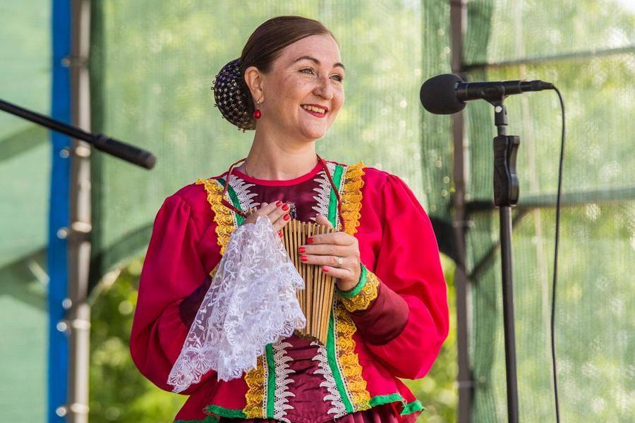 Regulars at Cossack culture festivals, they always win a round of applause