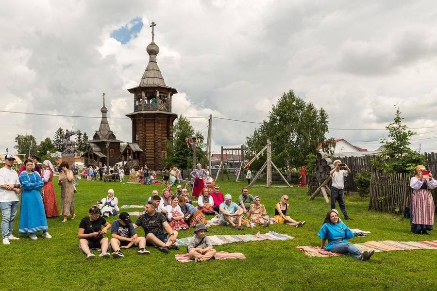 The territory of the “Ancient Siberia” museum is a perfect fit for programs of this kind