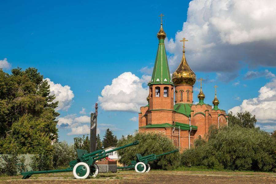 Another landmark, the Resurrection Church, is about a hundred years younger