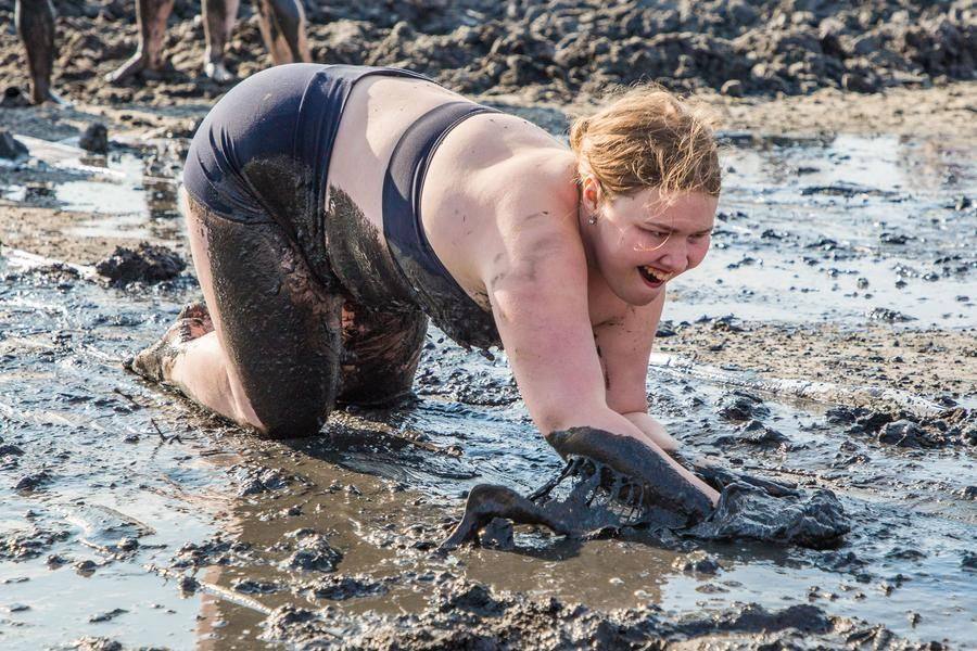The main thing is to keep the competitive spirit high and not be afraid to get covered in mud from head to toe
