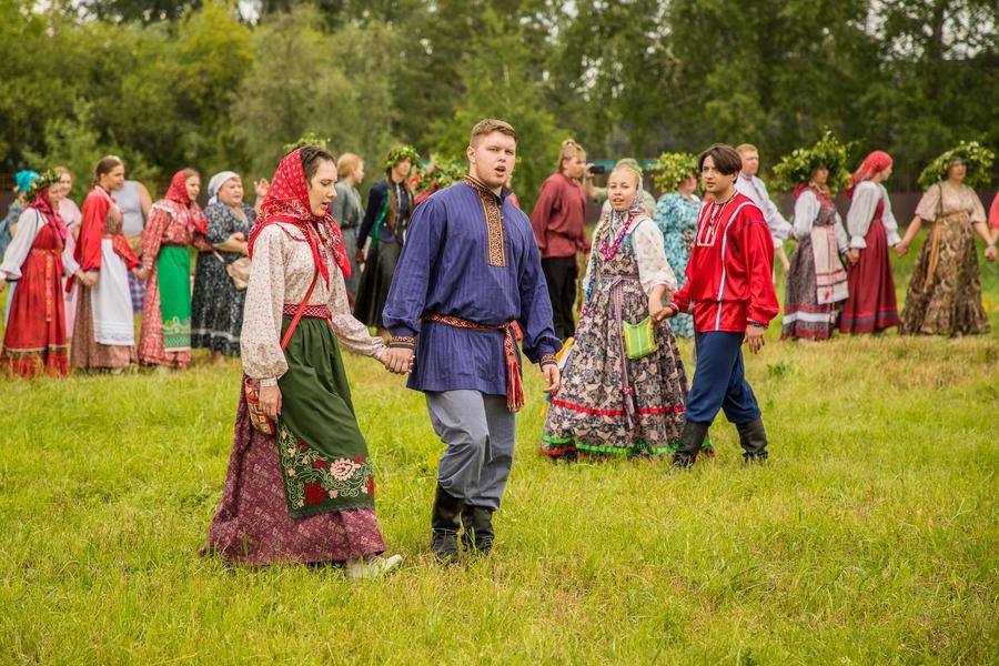 Though they share a common name, each ornamental dance has its own story and its own pattern