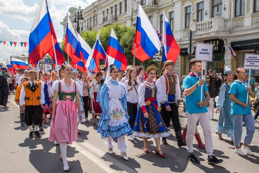 In the front rows are the national‑cultural associations of the House of Friendship