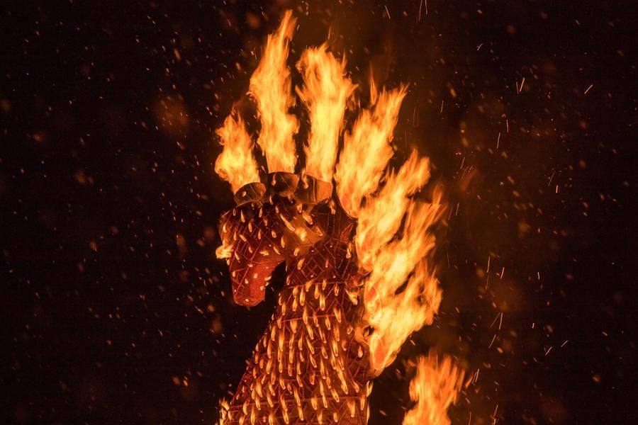 …and the clay horse appears in all its fiery glory