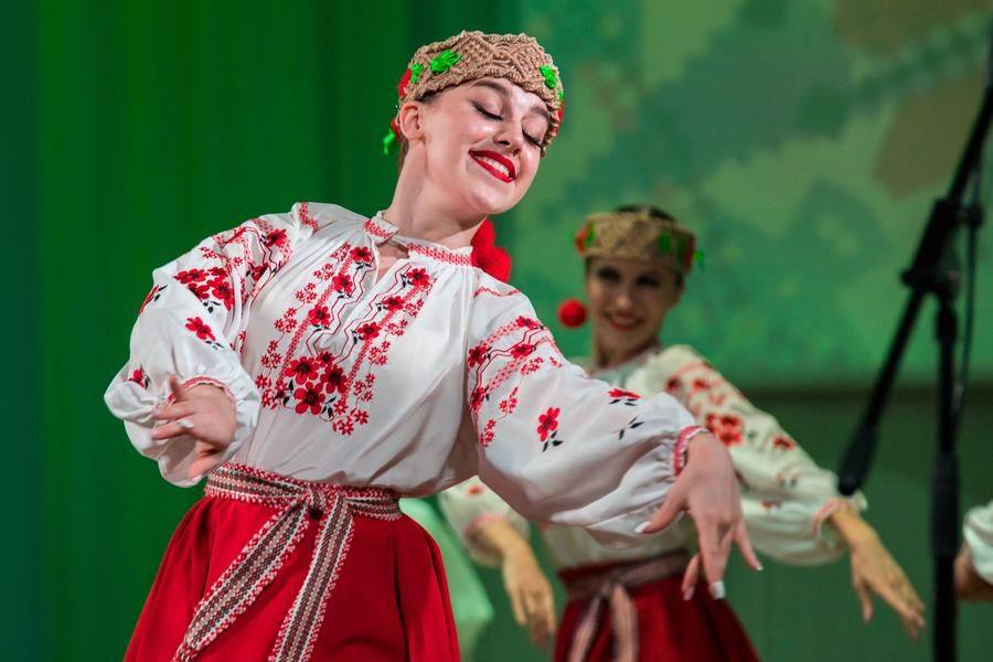 This is an elegant village polka with Belarusian roots