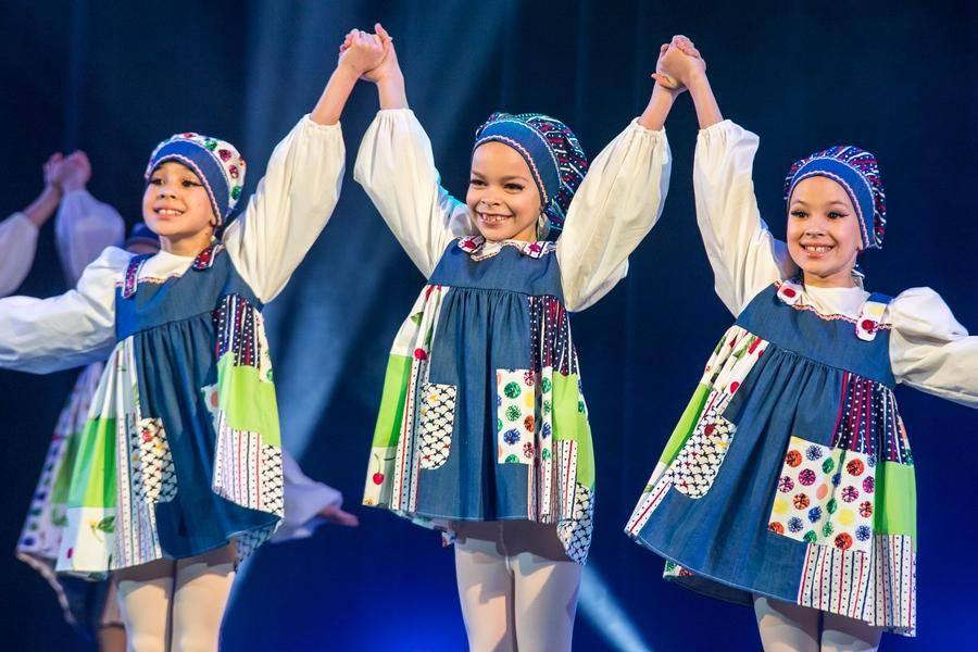 According to the plot, the youngest sister is taught to dance so she can entertain her older sisters while they work