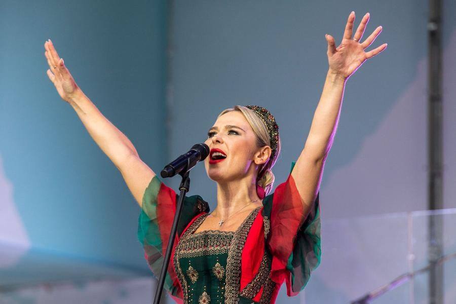 The strength of Russian culture is felt in every note and every word