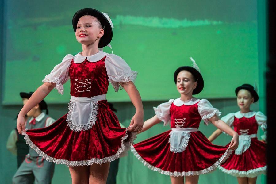 The “Dream” ensemble helps complete the immersion in German culture